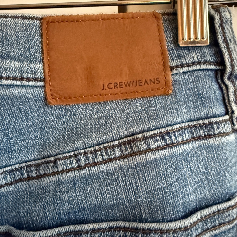 J.Crew Billie Demi Boot Crop Jeans, Exposed Button Fly, Raw Hem (Size 28) - Picture 4 of 5
